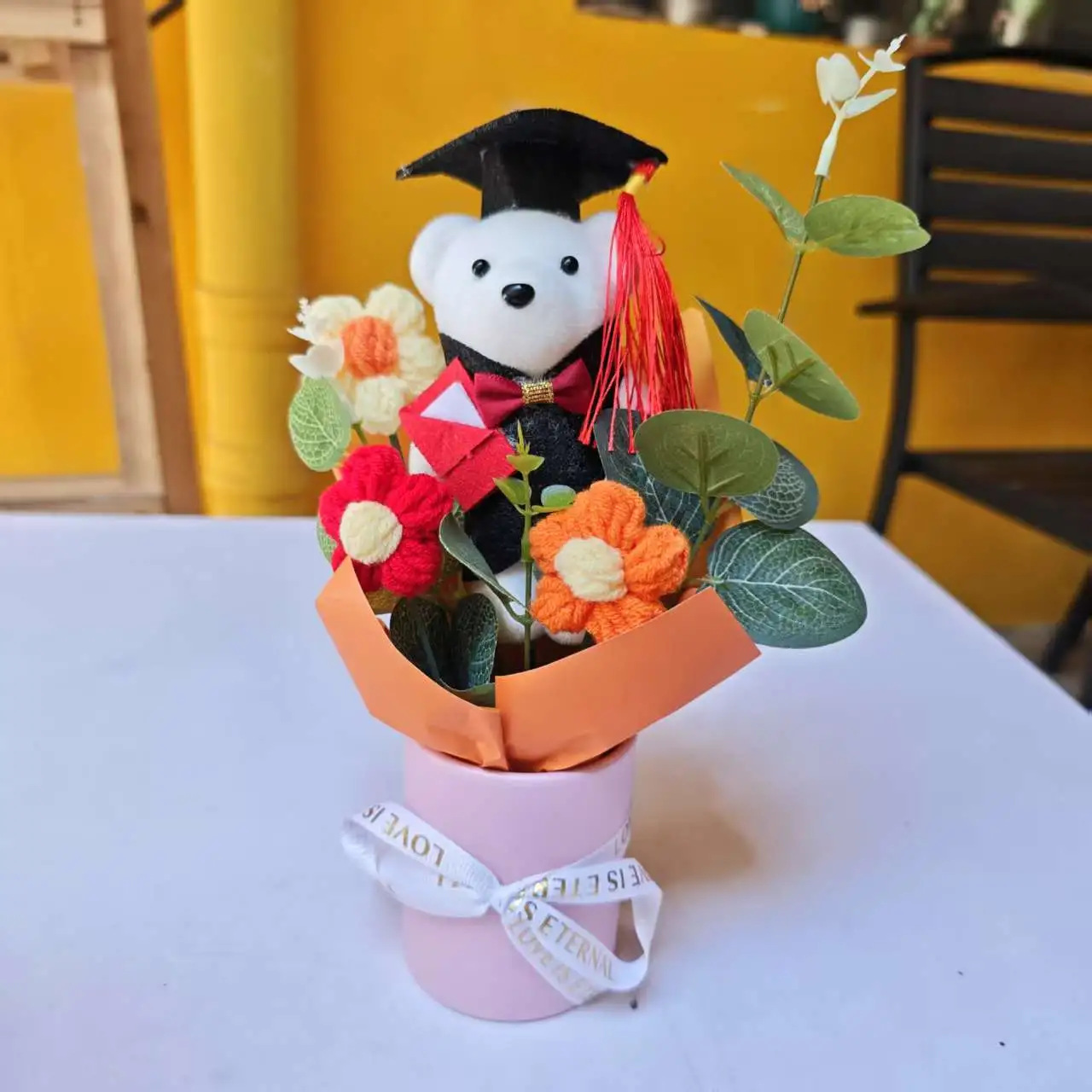 Dr. Bear, abraza el barril.-1