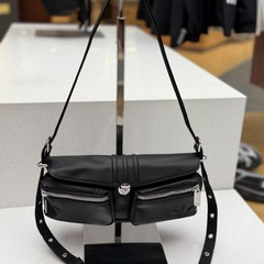 2025hobo 牛革バッグ新しいマルチバックユニセックス調節可能なシングルショルダークロスボディ脇の下の女性のバッグ