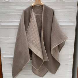 云南大理旅游异域披肩女外搭民族风斗篷拍照披风围巾空调披巾外套