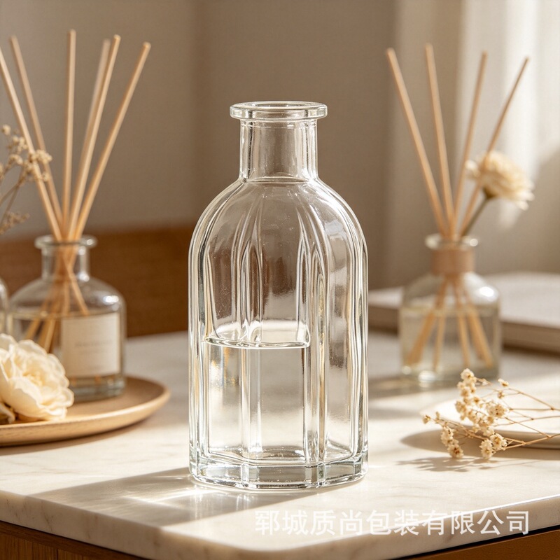 Transparent Aromatherapy Bottle, Simple Large-Capacity Empty Bottle, Home Indoor Fragrance Dispensing Container, Thickened Glass Decorative Bottle