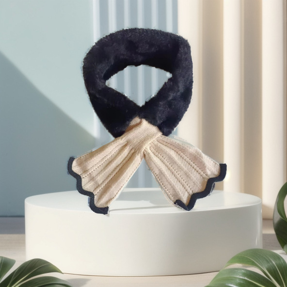 블랙과 베이지 미디엄 래빗 퍼