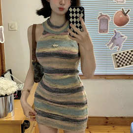 2025法式条纹针织连衣裙女夏小众设计感纯欲风修身显瘦短款包臀裙