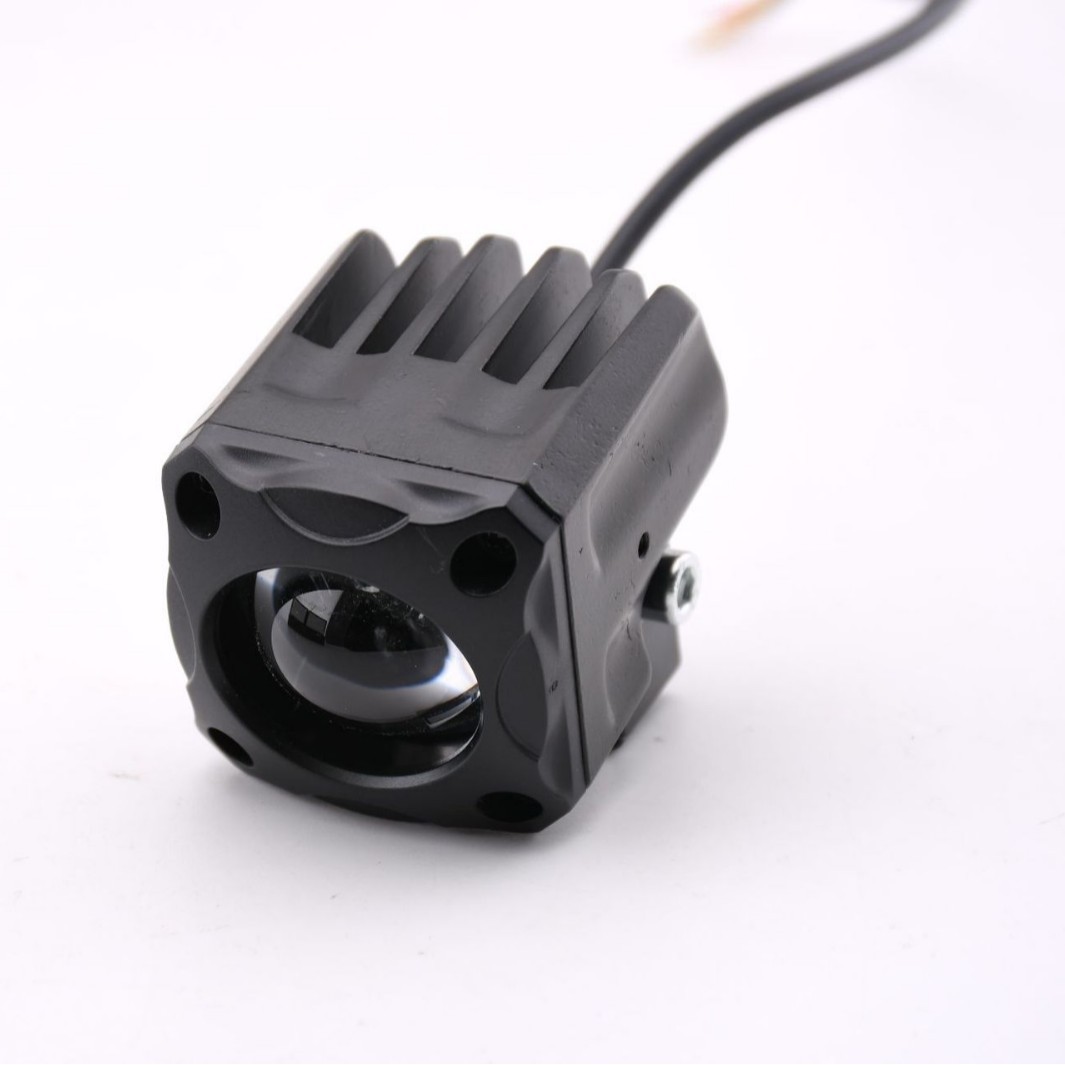 Motorcycle spotlight 20w auto luz de trabajo 4D lente de cañón láser vehículo de niebla todoterreno transformación de luz eléctrica image 1