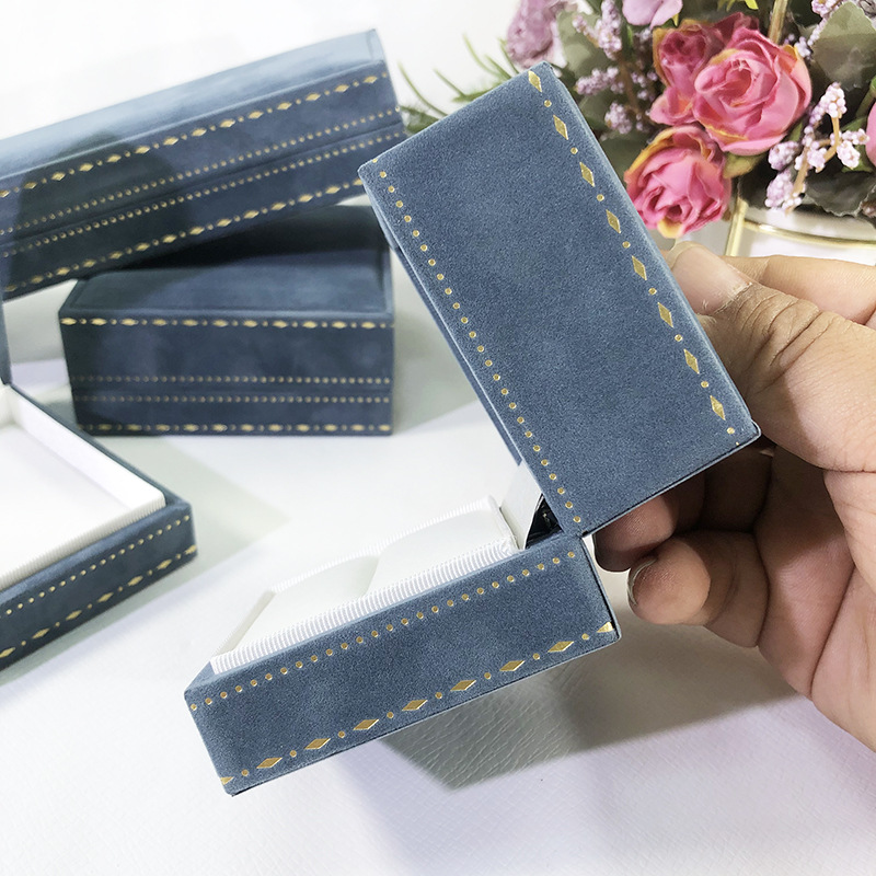 108g Weight Jewelry Boxes Classification 1 Piece Quantity Daily Occasion Composite Material Material Solid Color Pattern Bronzing Design Casual, Simple Style Style 1 Piece Composite Material Casual Simple Style Daily Solid Color Jewelry Boxes 1
