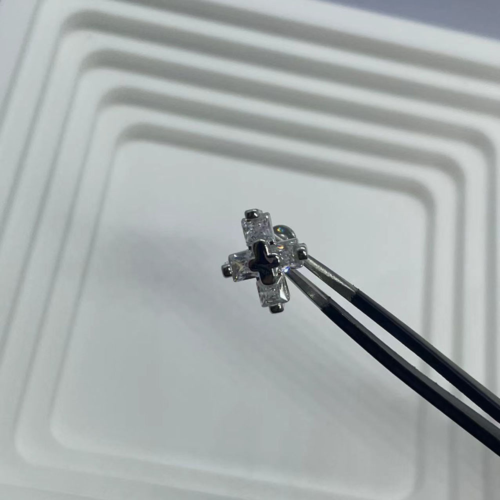 Diamond-studded Zircon Cross Ear Cartilage Piercing, Stainless Steel Lip Ornament, External Thread, New Ins Style,_voghion.com