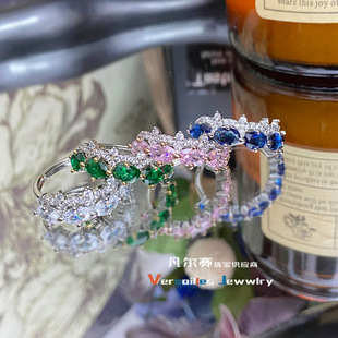 Versaԭ�O�Nޱ�ێ׺�С���ʌ���ָŮ 僽�肷�˹���m���{��ʯ�Ž�