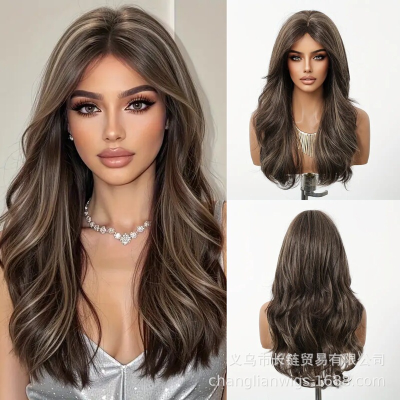 Brown Wig with Highlights, Full Headpiece, Synthetic Fiber, Fashionable Wig, Popular on Social Media, Versatile Styling Brown Wig with Highlights, Full Headpiece, Synthetic Fiber, Fashionable Wig, Popular on Social Media, Versatile Styling