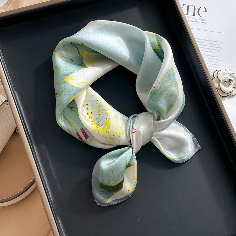 황금 연꽃 연못