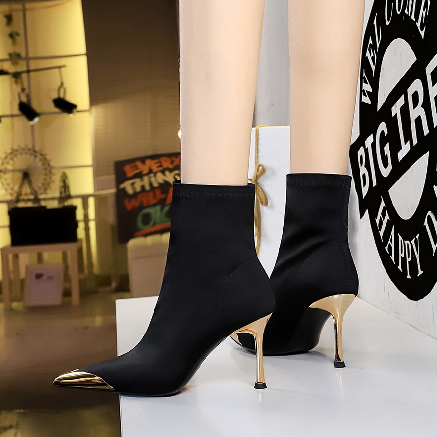 Modieuze overknee laarzen met stiletto hak voor dames_voghion.com