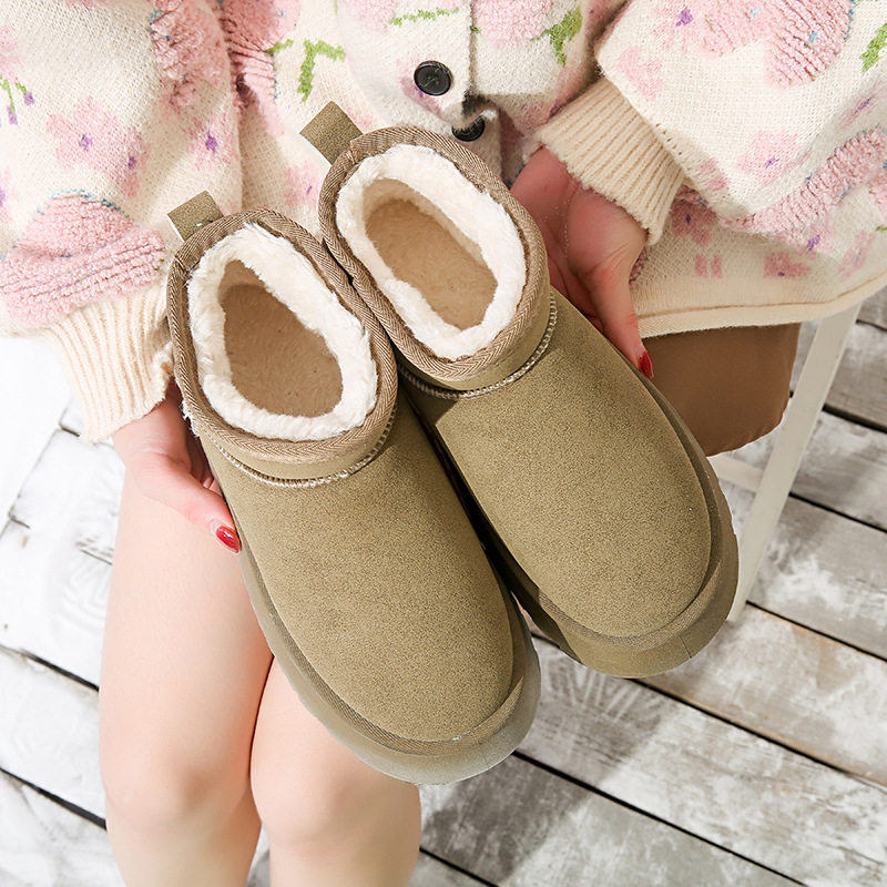 Botas de nieve de suela gruesa de bizcocho para mujer 2024 invierno nuevo tubo corto impermeable aumento de los zapatos de algodón cálido más zapatos de pan de terciopelo image 8