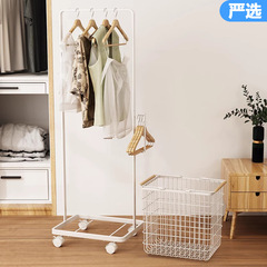 卸売りの寝室は床に落ちてハンガーを掛けます。家庭は神器のベランダのハンガーを収納します。