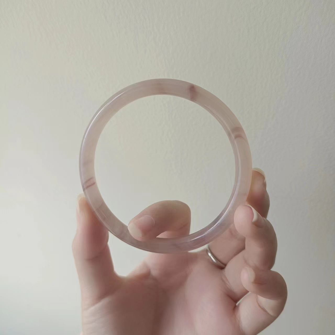 Pequeño Libro Rojo mismo estilo de cristal imitación Jade gruesa barra redonda pulsera Violeta jingle pulsera paso a paso regalo femenino