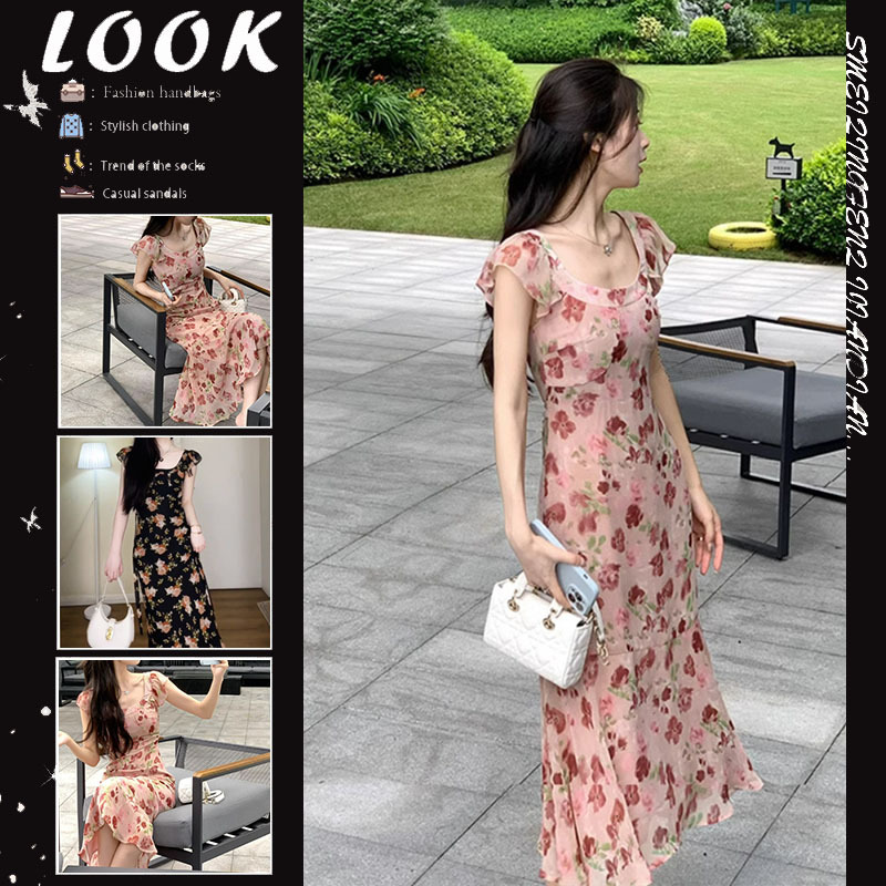 Retro summer small design dress