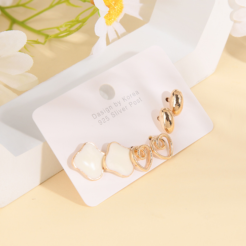 1 Set INS Style Fashion Heart Shape Alloy Plating Womenu0027S Ear Studs