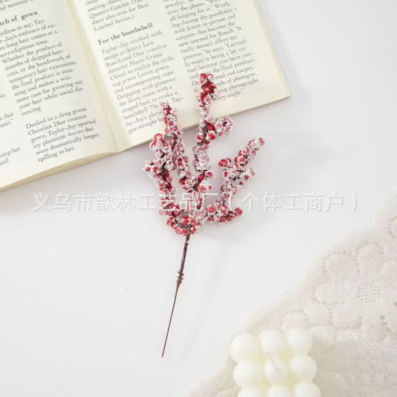 Ramas de Frutos Rojos Artificiales Plástico y PU para Bodas y Decoración del Hogar image 44
