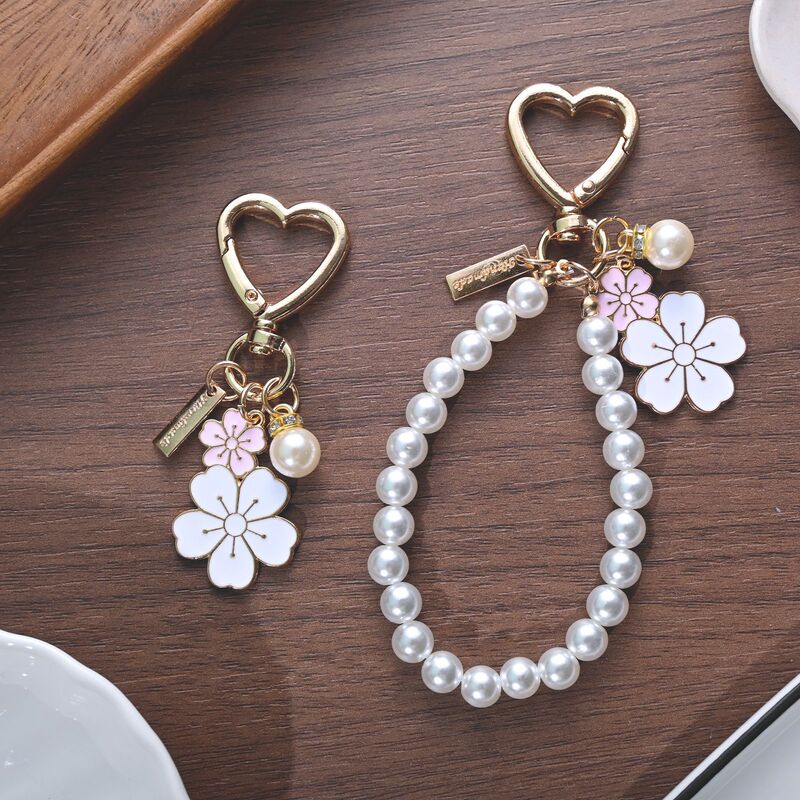 Flower Keychain Ladies Wristband Keychain Cute Pearl Keychain Flower Charm Car Beaded Keychain Women Flower Keychain Ladies Wristband Keychain Cute Pearl Keychain Flower Charm Car Beaded Keychain Women