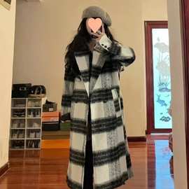 格子英伦时尚大衣女秋冬季2025新款今年流行中长款毛呢外套