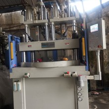 浙江现货直供大禹150吨转盘双色立式注塑机塑料立式双色注塑机