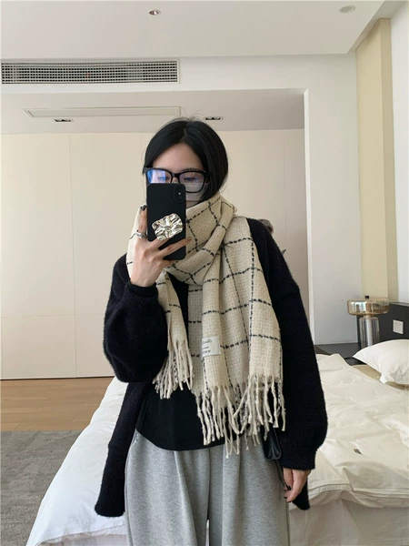 Simple beige