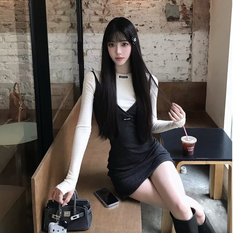 2026 Fashionable Early Autumn Korean Style Base Shirt and Camisole Dress Long Sleeve Base Two-Piece Set for Petite Women