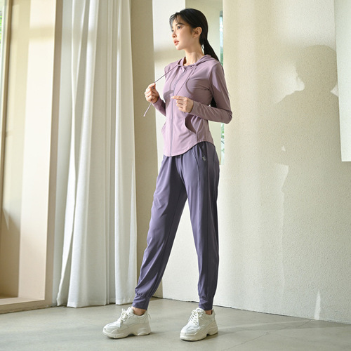 Fitness and Leisure Sports Set for Women, Autumn/Winter Quick-Drying Running T-Shirt, Loose Chilling Sensation, Professional Breathable Yoga Clothes for Wholesale