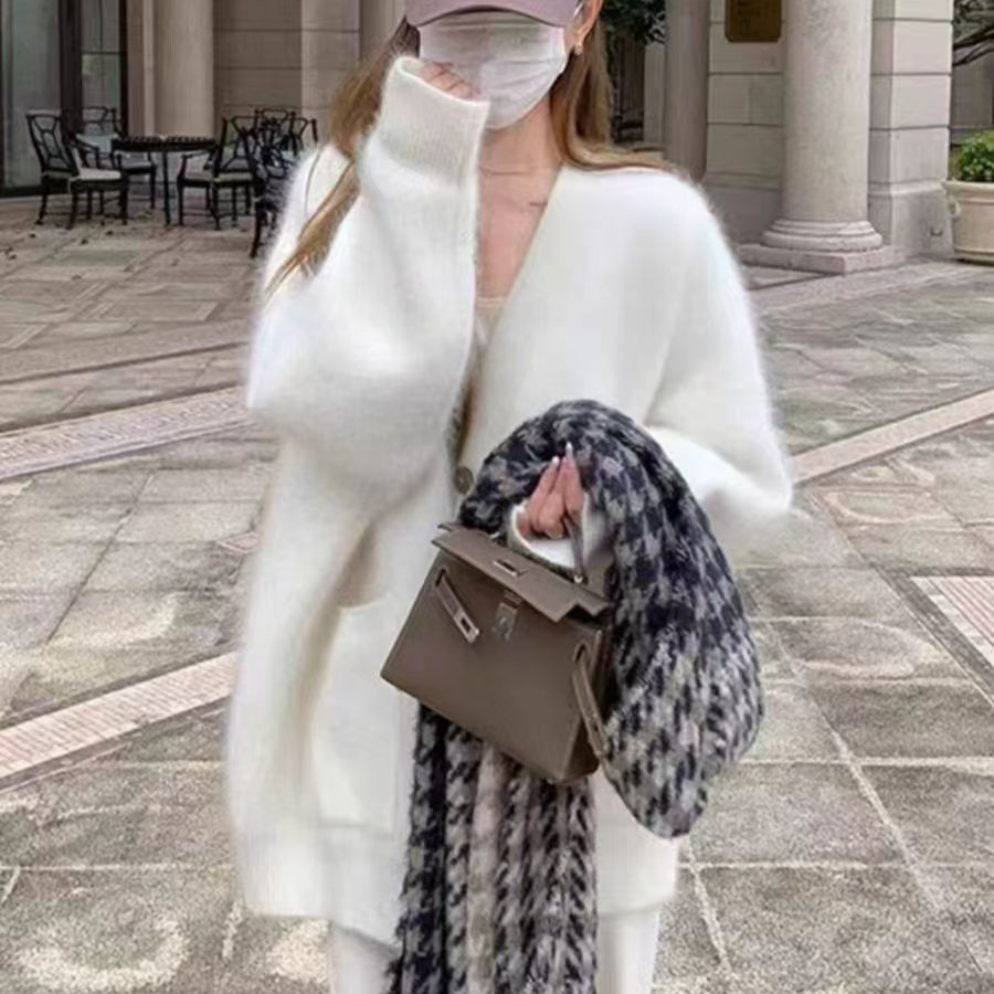 Imitation Mink Velvet Design Sweater Jacket for Women 2025 Autumn and Winter Soft and Waxy Loose Lazy Style Knitted Cardigan Fashionable and Versatile