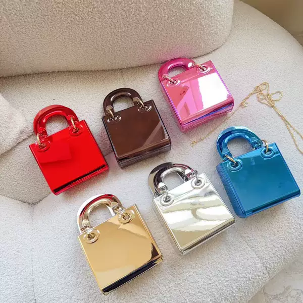 Fashionable Women's Bag 2026 New Model Acrylic Bag Lipstick Bag Stylish High-End Niche Single Shoulder Crossbody Shiny Children's Bag