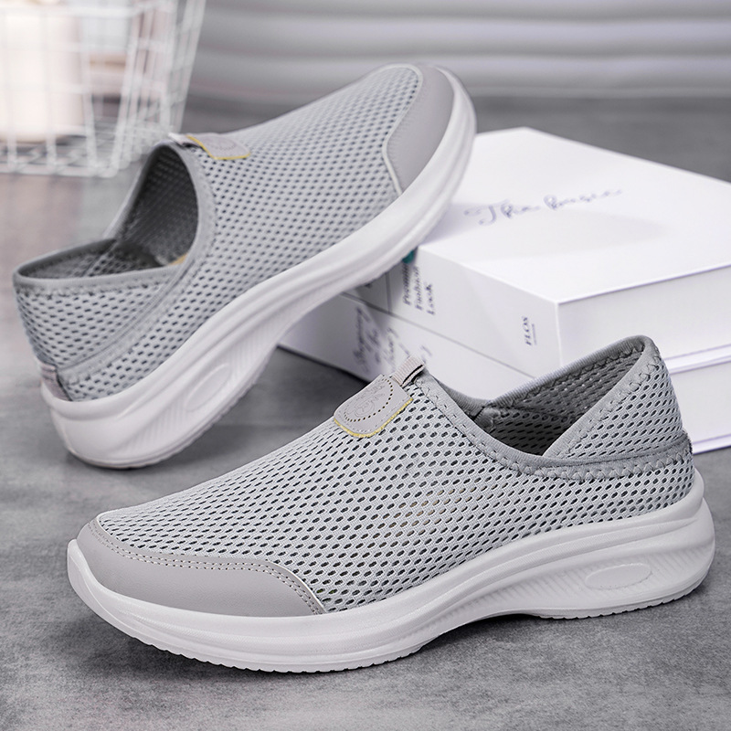 Zapatos de mujer verano nuevo estilo malla voladora zapatos de madre zapatos repelentes de mosquitos perezosos zapatos cómodos y transpirables zapatos casuales de todo fósforo para niños image 3