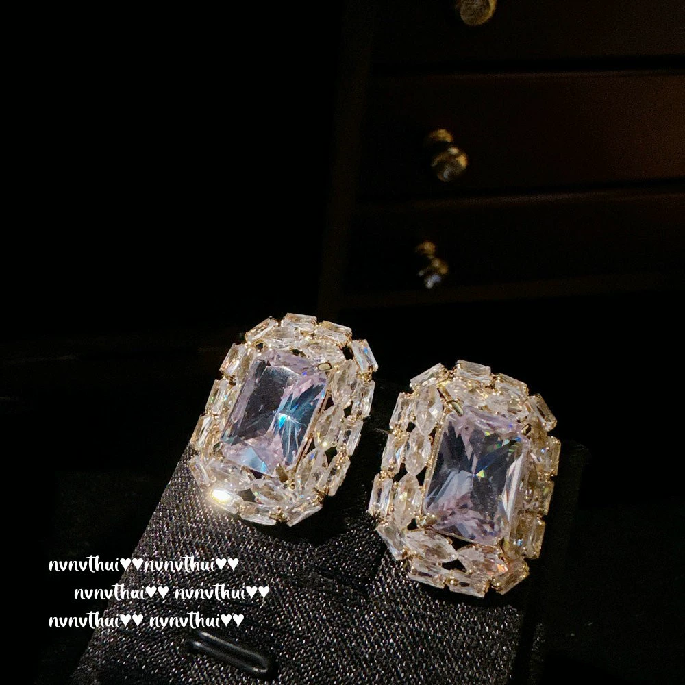 Серьги из жемчуга, циркония, с драгоценными камнями, золото 750 пробы