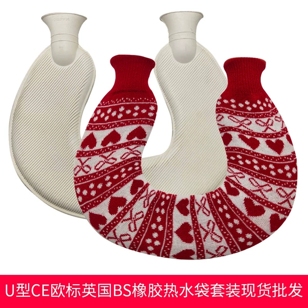 Red set with bow, 36.5×31.5cm