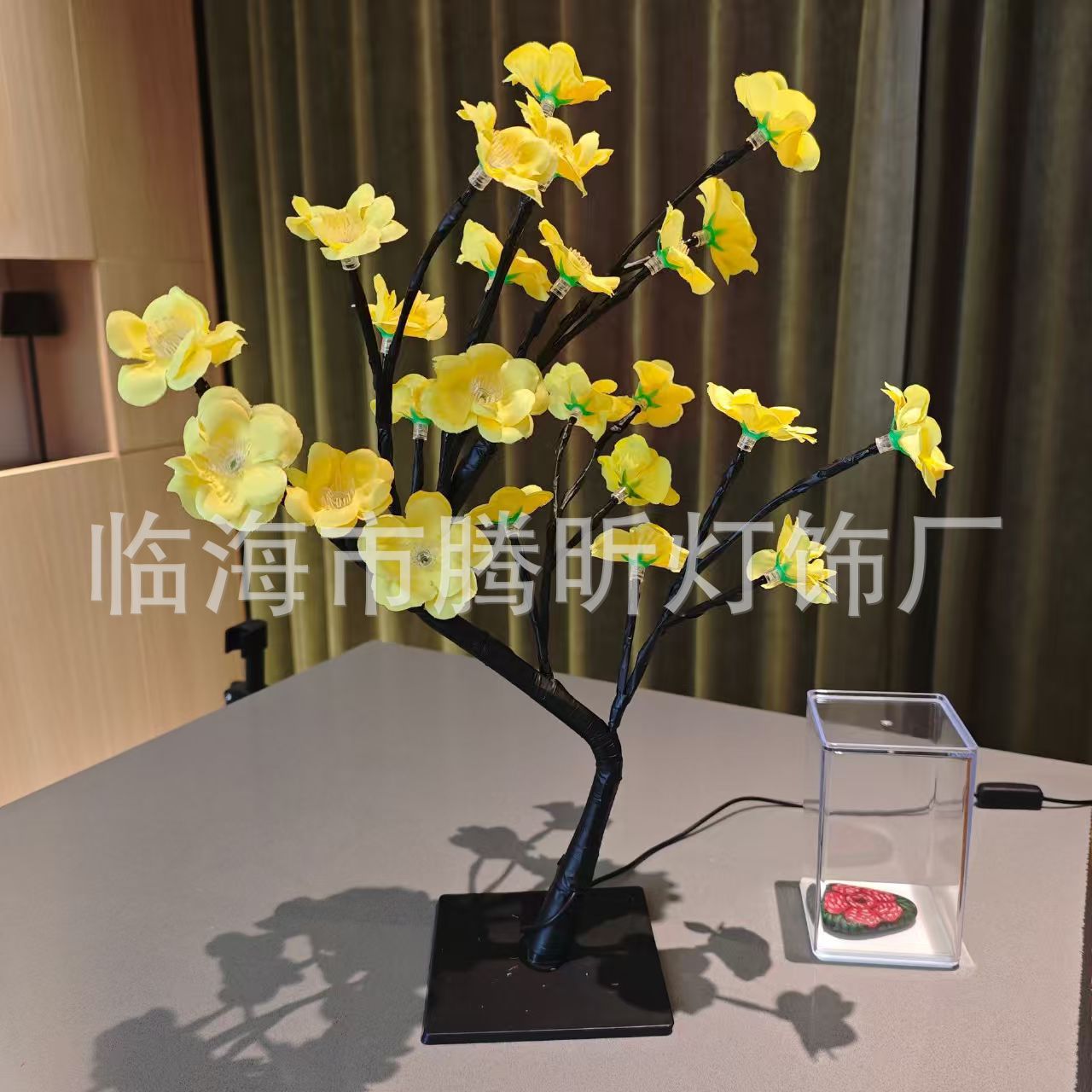 Luz de árbol LED rosa fruta ciruela color mariposa luz de abedul azul pálido hoja de arce huevo de oliva