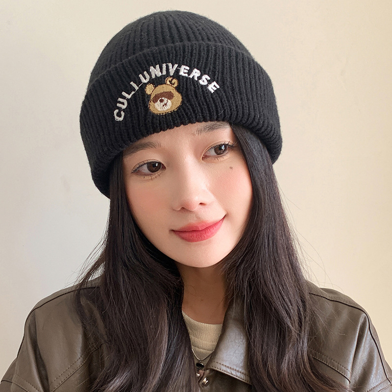 Women's Preppy Style Vacation Animal Letter Eaveless Wool Cap display picture 9