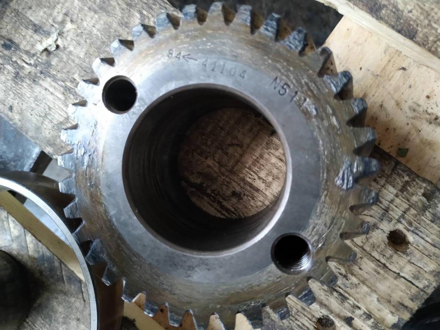 499097-173寿力空压机齿轮寿力空压机配件机头齿轮箱