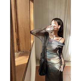 美式复古辣妹风个性连衣裙女设计感音乐节穿搭修身气质显身材裙子