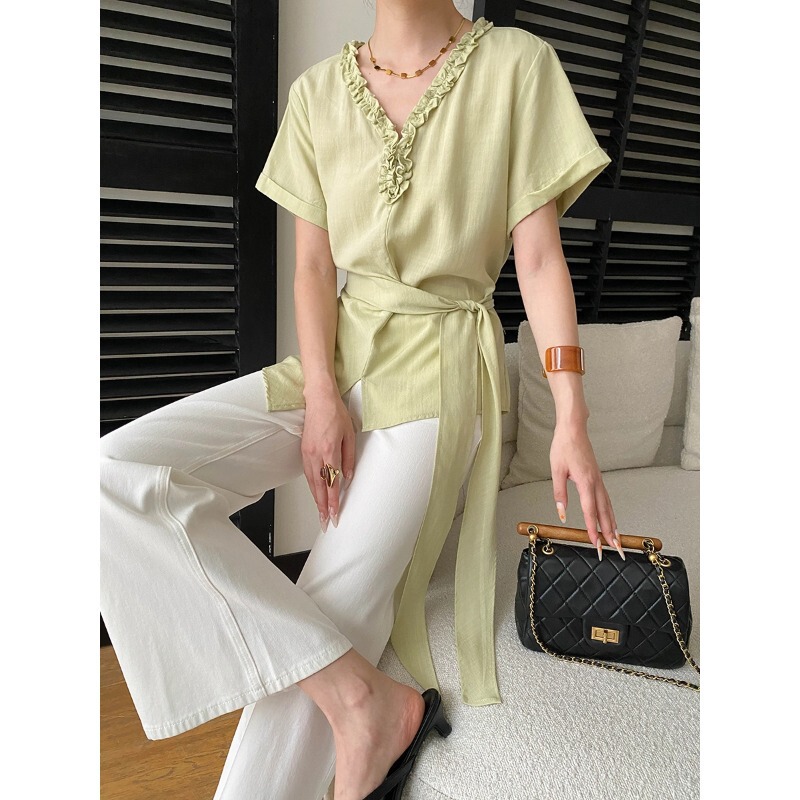 Sinan Fashionable and Relaxed Style Tencel Lyocell Ruffled V-Neck Tie-Waist Short-Sleeve Shirt Sn8952