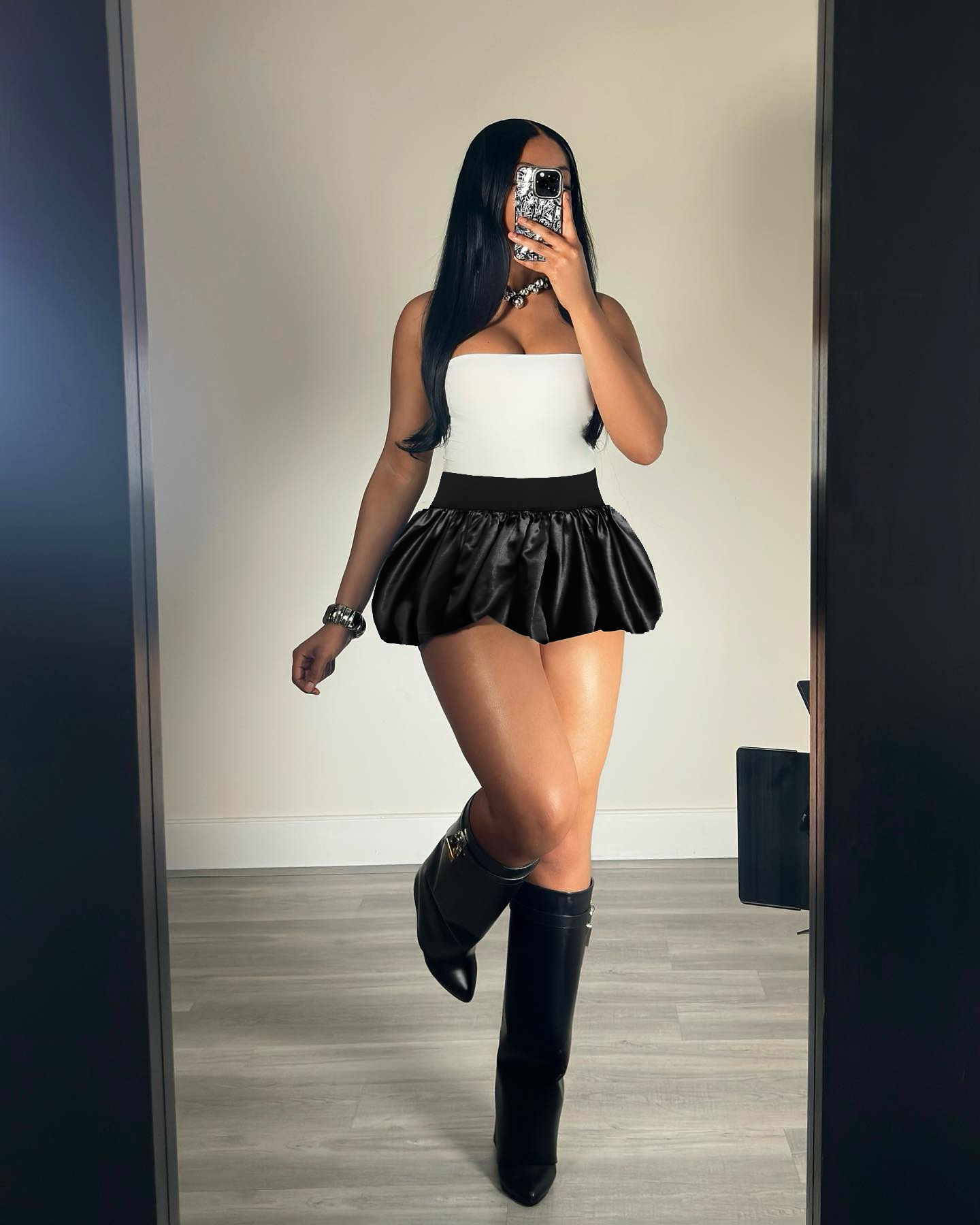 Satin (black)