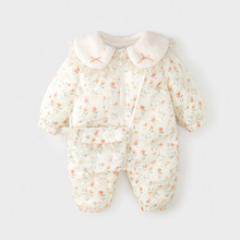 新生儿秋冬a类连体衣婴幼儿夹棉加厚保暖棉衣女宝宝可爱外出棉服