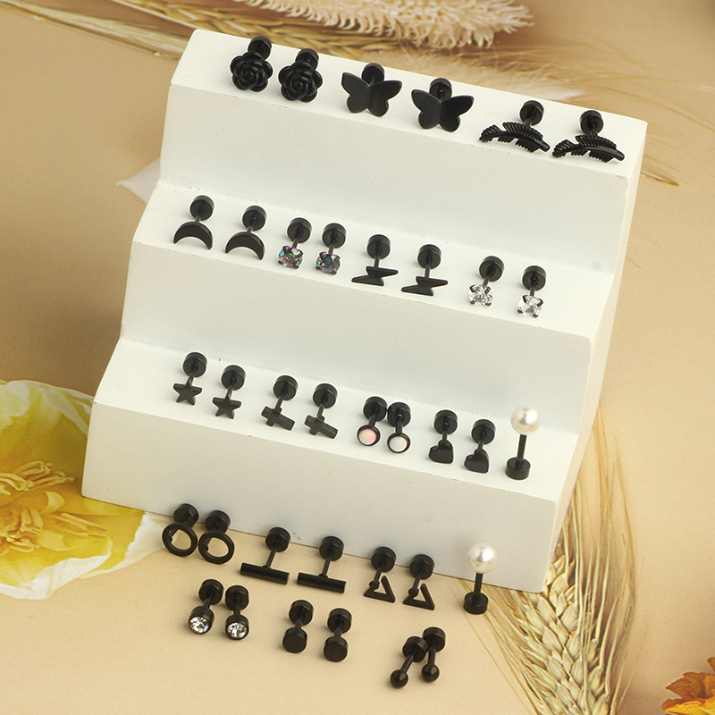 Gold Heart-Shaped Mini Stud Earrings Stainless Steel Geometric Cake Studs for Women detail image 10