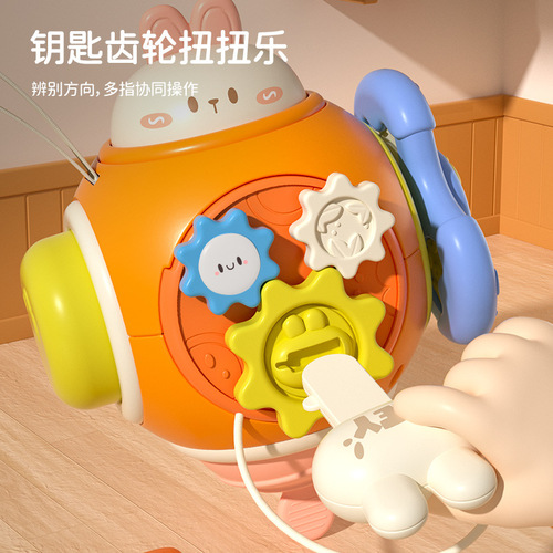 Baby's busy hands grasp the ball and touch the ball rattle 0-3-12 months early education baby rabbit Manhattan ball toy