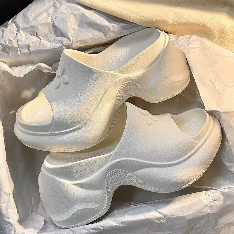 Женские пляжные и морские шлепанцы на высоком каблуке с платформой и толстой подошвой, с перекрестными цветами, нескользящие, летняя новинка 2024 года