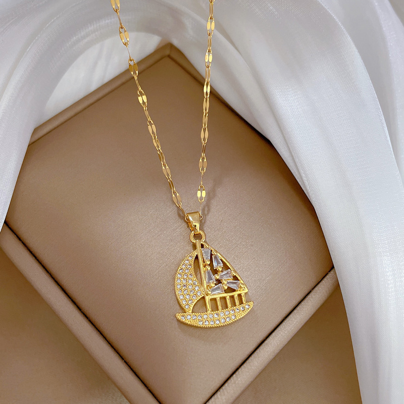 Luxurious Ship Stainless Steel Copper Plating Zircon Pendant Necklace