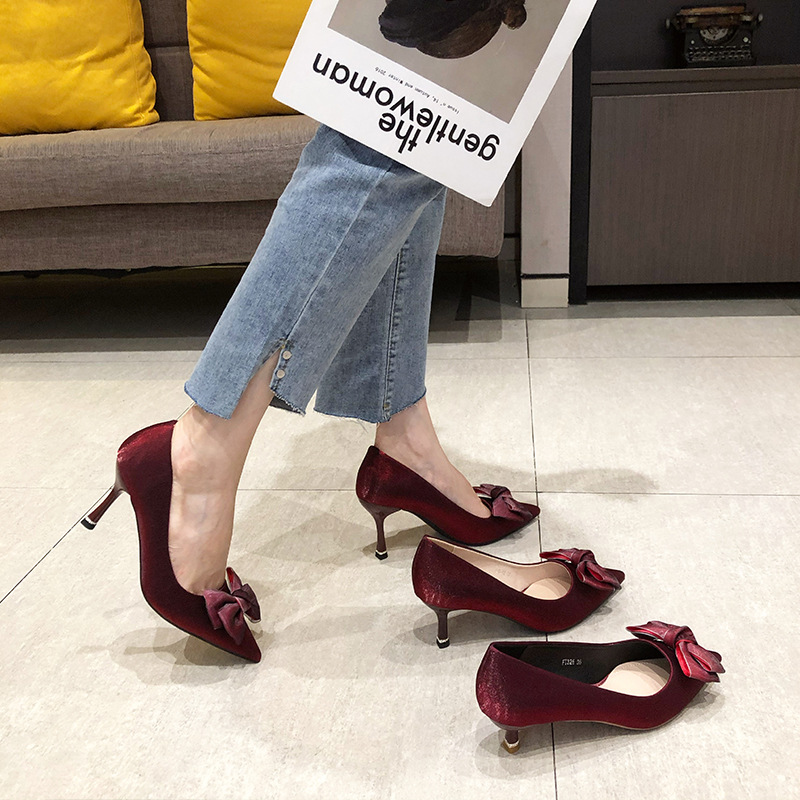Décolleté donna tacchi alti eleganti con tacco comodo versatile_voghion.com
