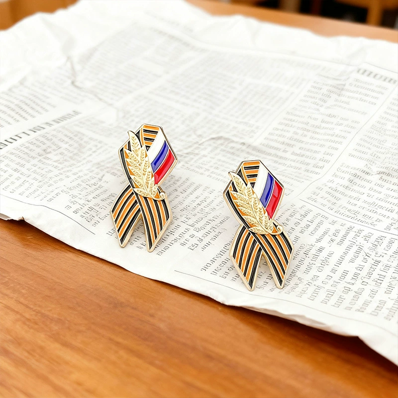 Оптовая продажа российских брошей из сплава, креативный персонализированный дизайн, процесс покраски, значок Святого Георгия, советская медаль