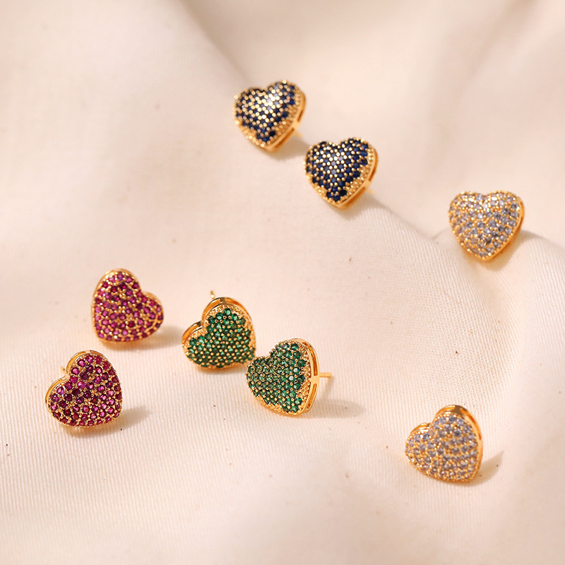 18K Gold Plated Plating Material Zircon Inlay Material 1 Pair Sweet Heart Shape Plating Inlay Copper Zircon 18k Gold Plated Ear Studs