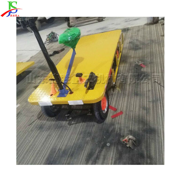 四轮电动平板运输车 座驾式电动前进后退车 铁路建设平板车厂家