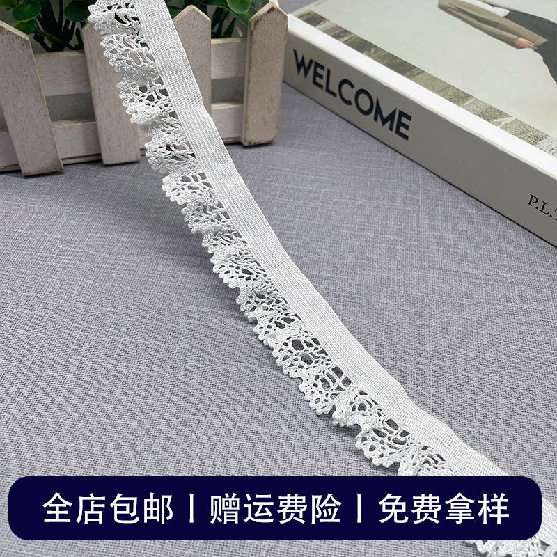 �ֻ��������ڻ����οո��� �·�ȹ��ƴ���е���˿���߰�ɫ���