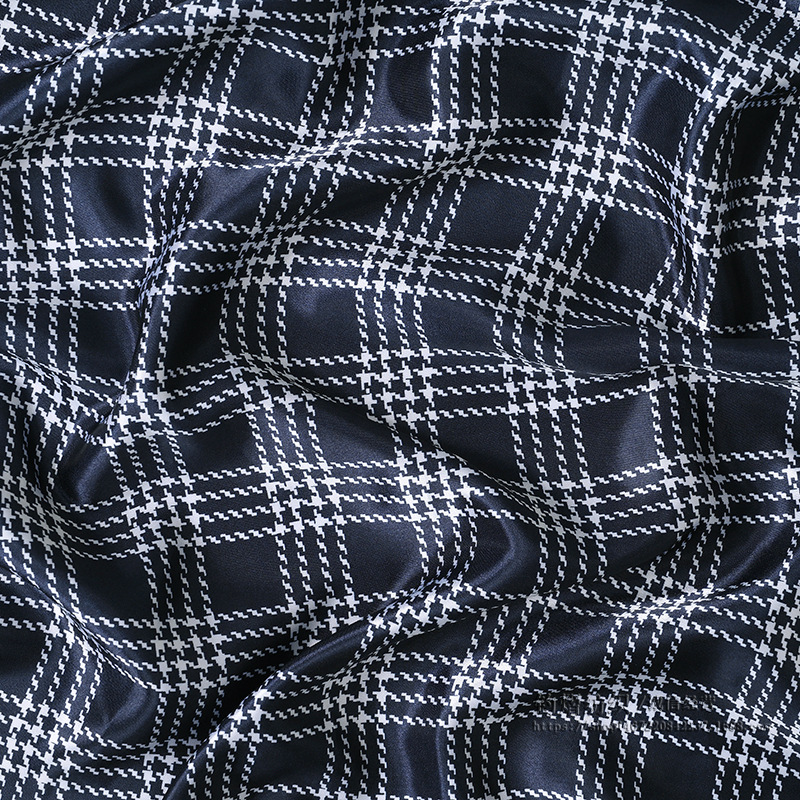 Tela impresa a cuadrícula de seda en stock vestido bufandas de seda joyas de toque de cabeza seda brillante tela de seda a rejilla