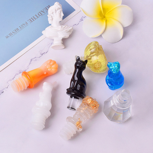 DIY crystal resin wine bottle stopper mold, crown cat paw rabbit diamond jewelry display stand silicone mold