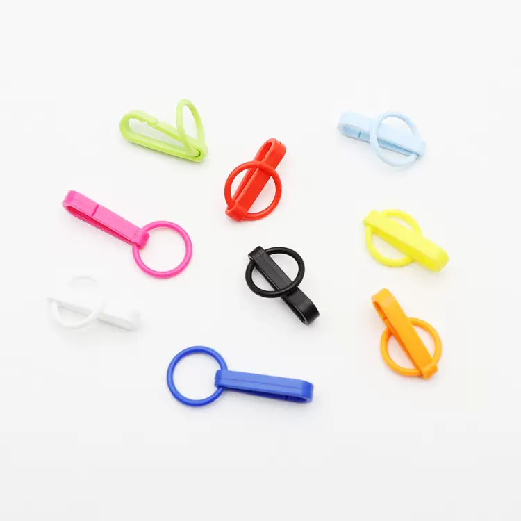 现货供应13mm塑料挂环扣彩色小型对接扣迷你口罩连接配件扣具