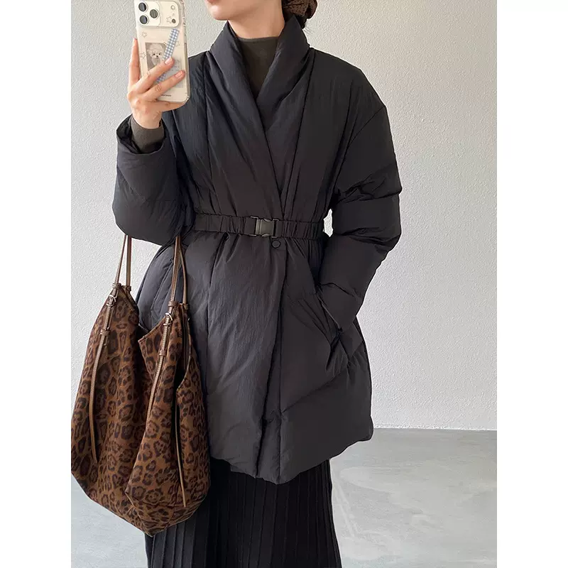 江左 战袍级羽绒服 三星安心绒抗寒锁温收腰气质长款羽绒外套6386